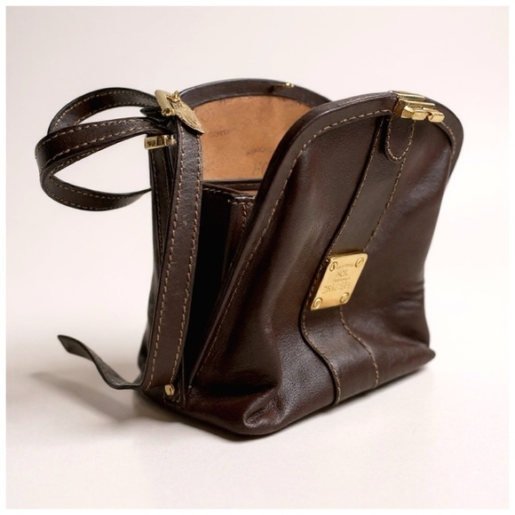 Vintage HCL Leather Crossbody Bag W/ Gold Accents - Picture 7 of 13